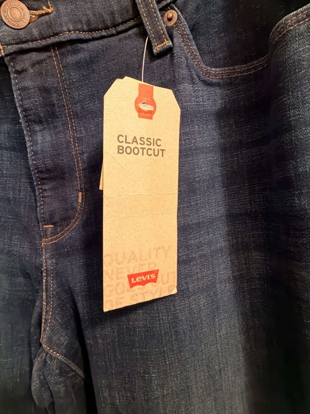NWT Levi's Classic Bootcut Jeans Mid Rise Stretch - Size 16W (34" Inseam) - Picture 6 of 8